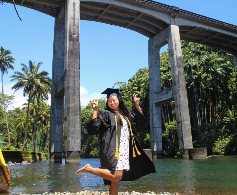 Grad pic with peace signs