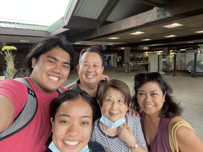 A selfie at Big island airport with one of my grandmas and family.